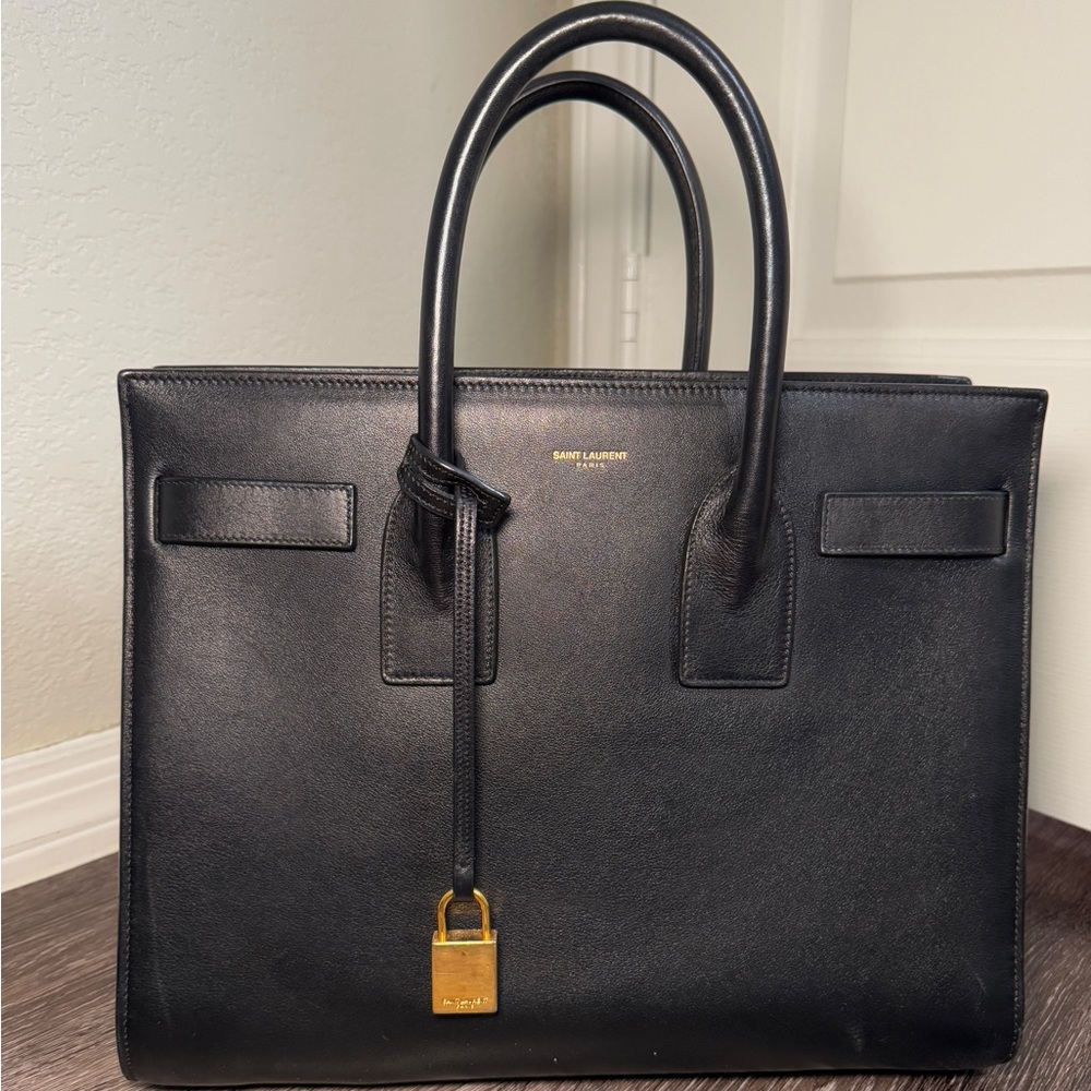 Saint Laurent Black Sac De Jour Small
